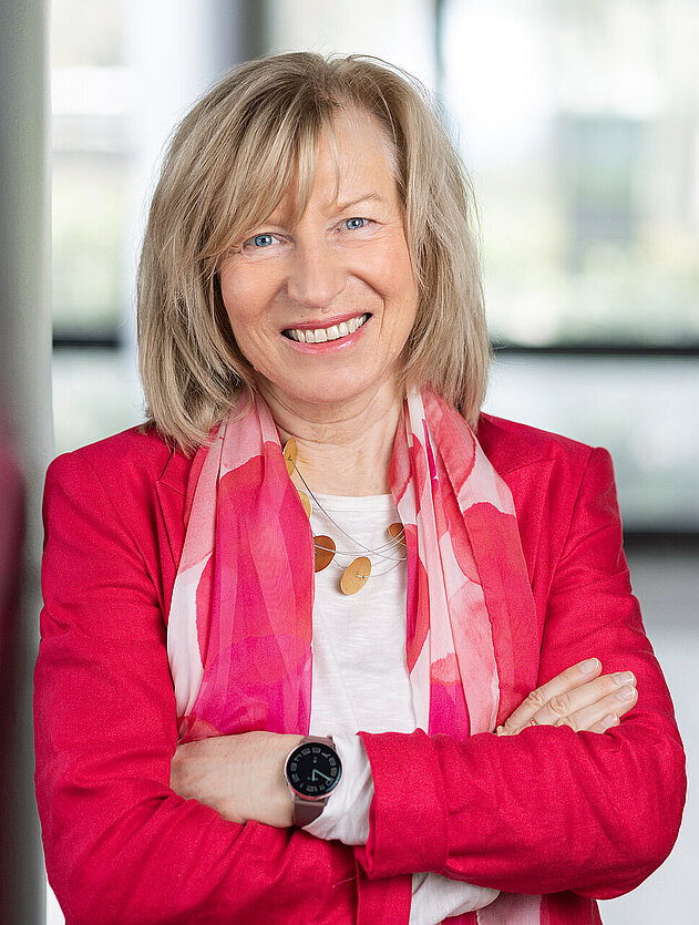 Wiltrud Pekarek, Vorsitzende des Ausschusses Krankenversicherung und Vorständin der DAV Wiltrud Pekarek, Vorsitzende des Ausschusses Krankenversicherung und Vorständin der DAV